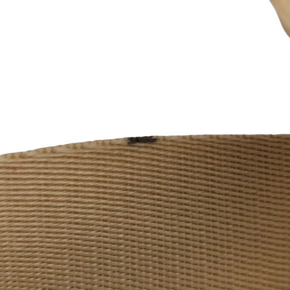 Lily Bloom Crossbody Bag - Picture 7 of 7